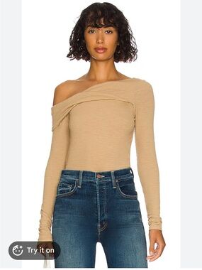 Free People Addie Layering Top Women’s Medium Off the Shoulder Tan Going Out